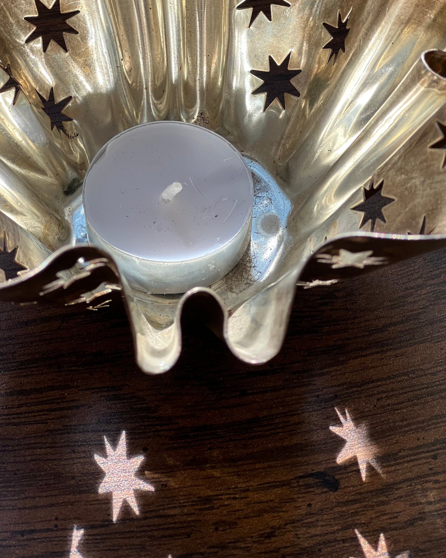 Silver-plated Folded Star Cutout Votive Holder