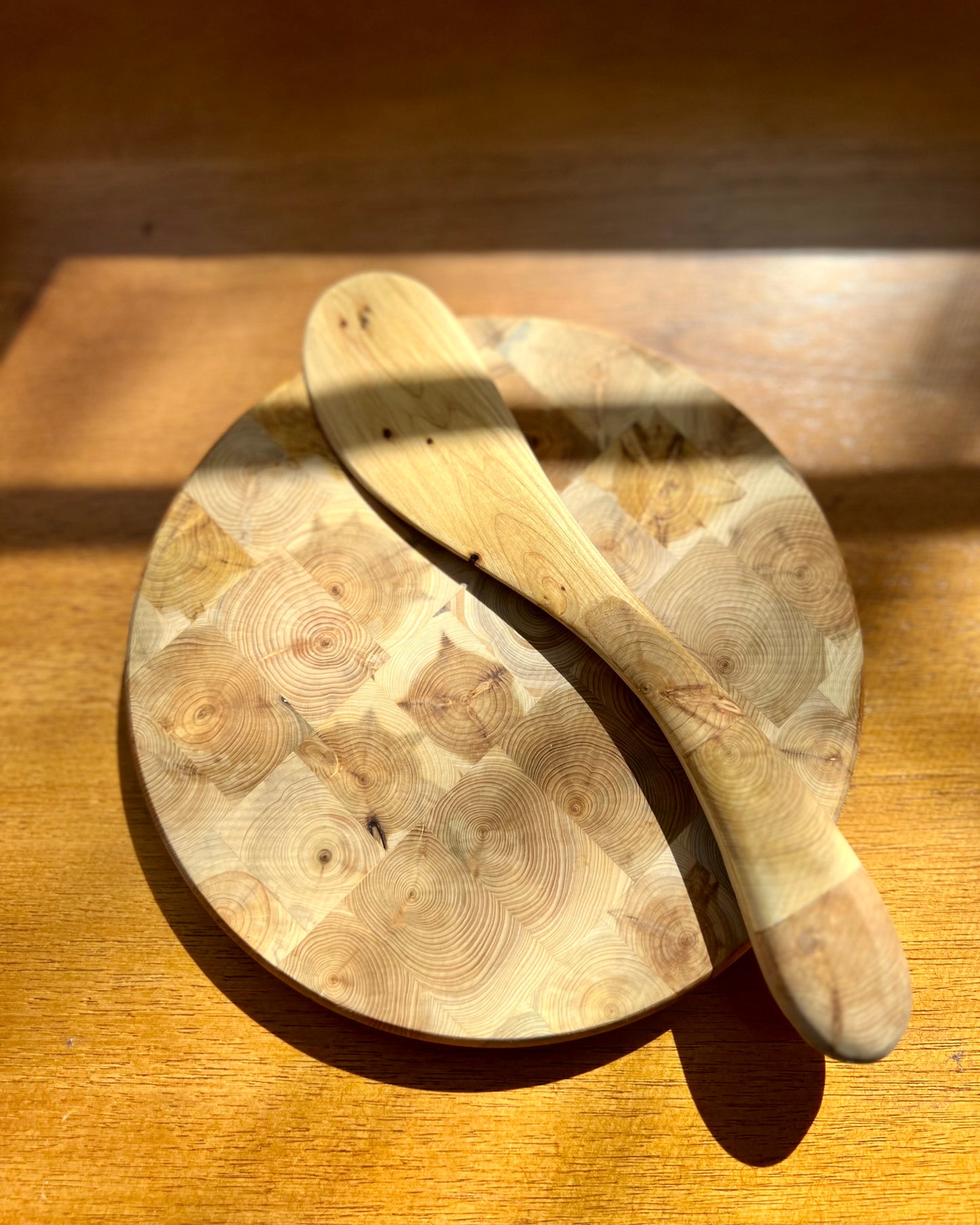 Wooden Soft Cheese Platter & Knife