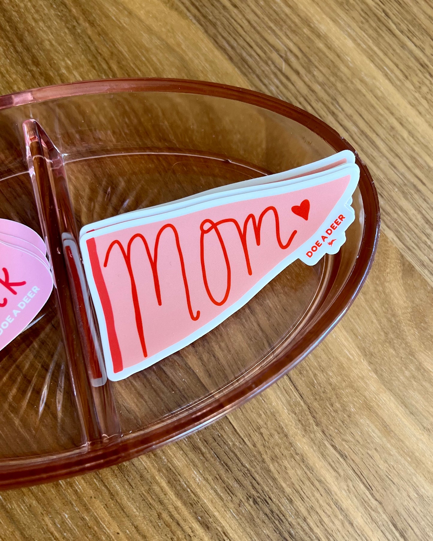 Mom Pennant - Sticker